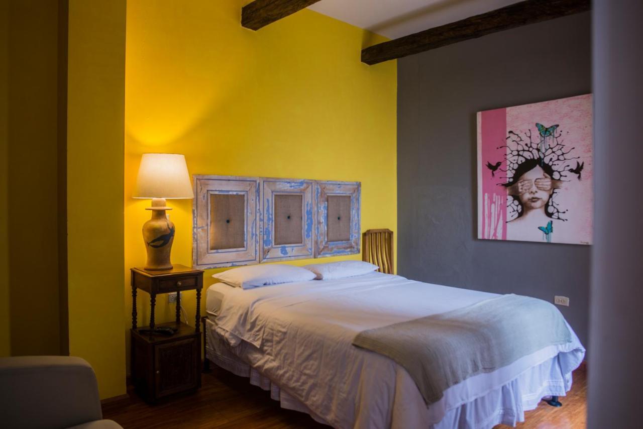 La Casa De Manuel Hotel-Boutique Loja Luaran gambar