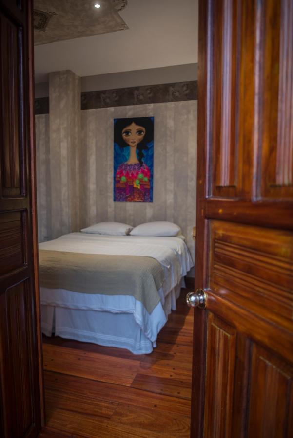 La Casa De Manuel Hotel-Boutique Loja Luaran gambar