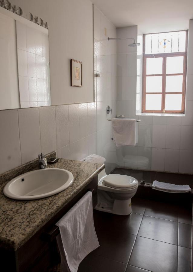 La Casa De Manuel Hotel-Boutique Loja Luaran gambar