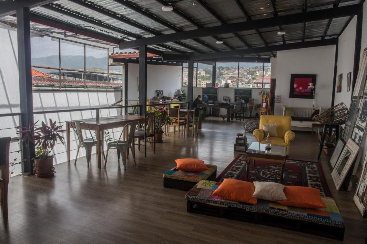 La Casa De Manuel Hotel-Boutique Loja Luaran gambar